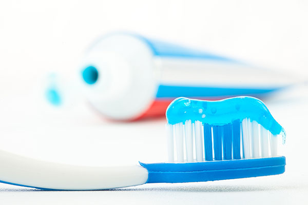 sensitivity toothpaste mississauga dentist
