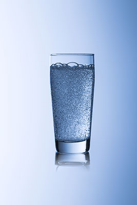 sparkling water effect on teeth mississauga dentist