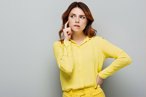 What Causes Notches Or Lines In Teeth?